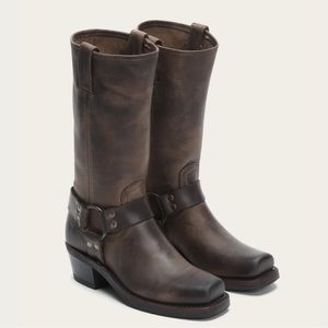 NWOT Frye Harness Boots NEVER WORN